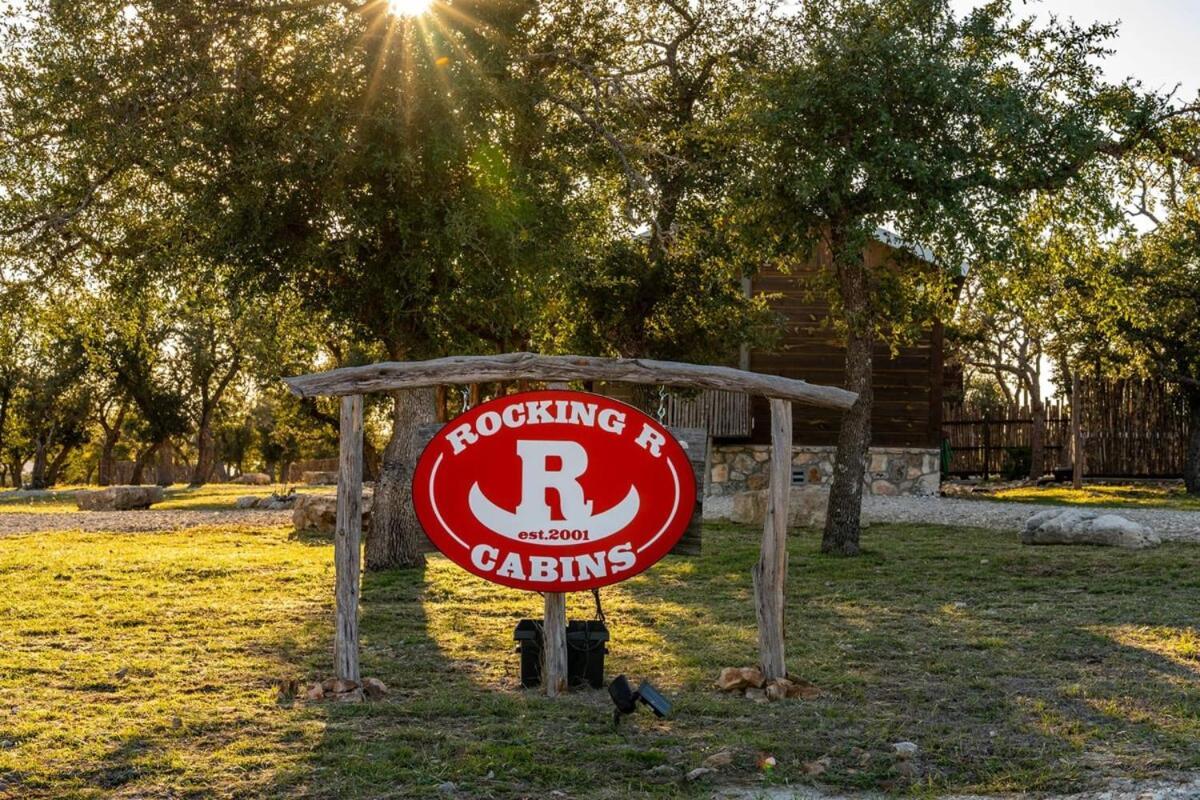 Rockin' R - Morning Star Cabin Fredericksburg Eksteriør bilde