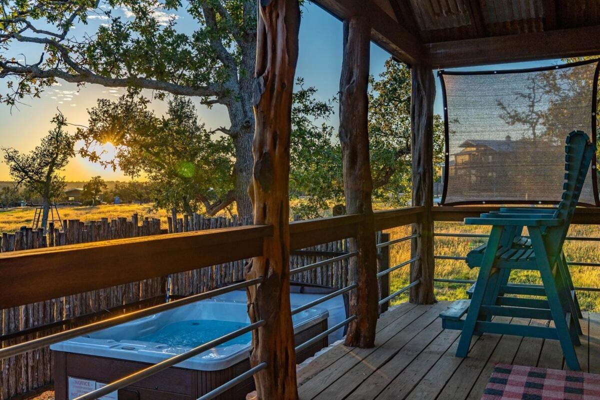 Rockin' R - Morning Star Cabin Fredericksburg Eksteriør bilde