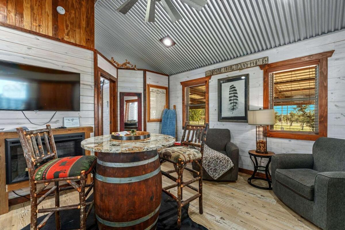 Rockin' R - Morning Star Cabin Fredericksburg Eksteriør bilde